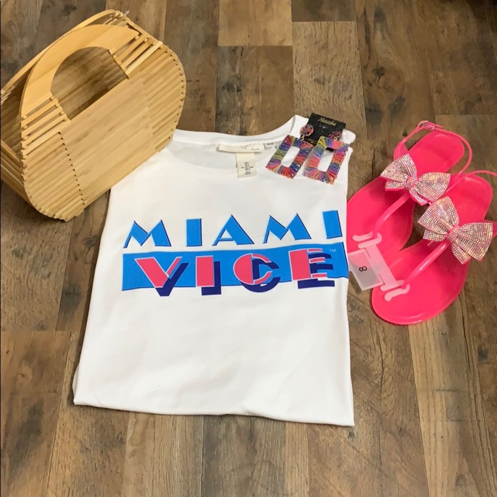 Gently Used H n M Miami Vice T-Shirt